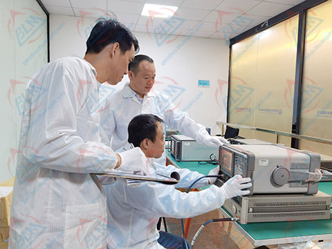 无线电亚洲香蕉在线观看实验室
